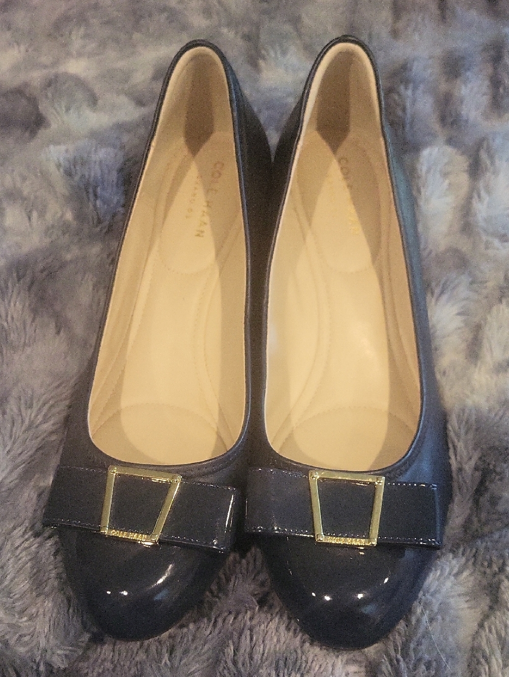 Cole Haan Black Patent Leather Flats with Gold Buckle Size 9B